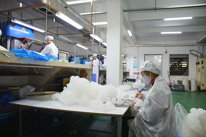 東莞硅膠制品廠偉順硅膠客戶常見問題 東莞硅膠制品廠偉順硅膠客戶常見問題